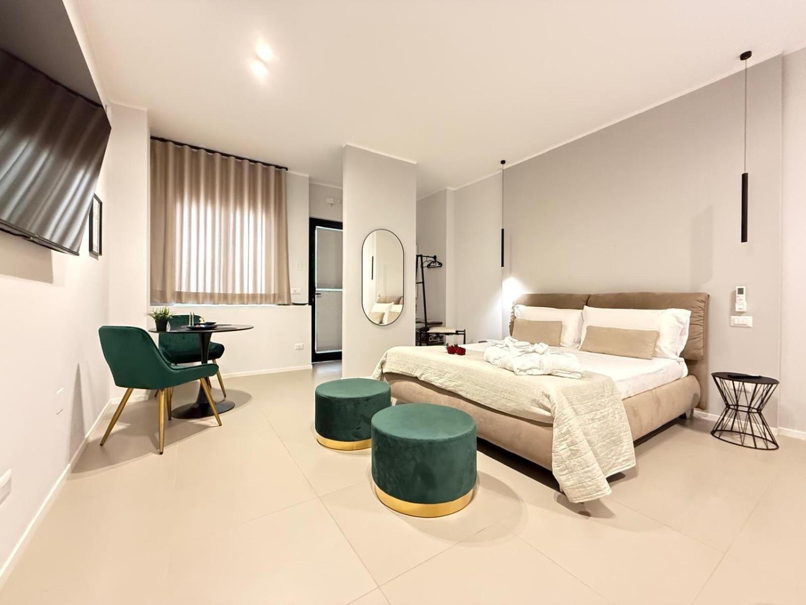 Luxury Apartment - Suite Cavour Bari Exterior photo